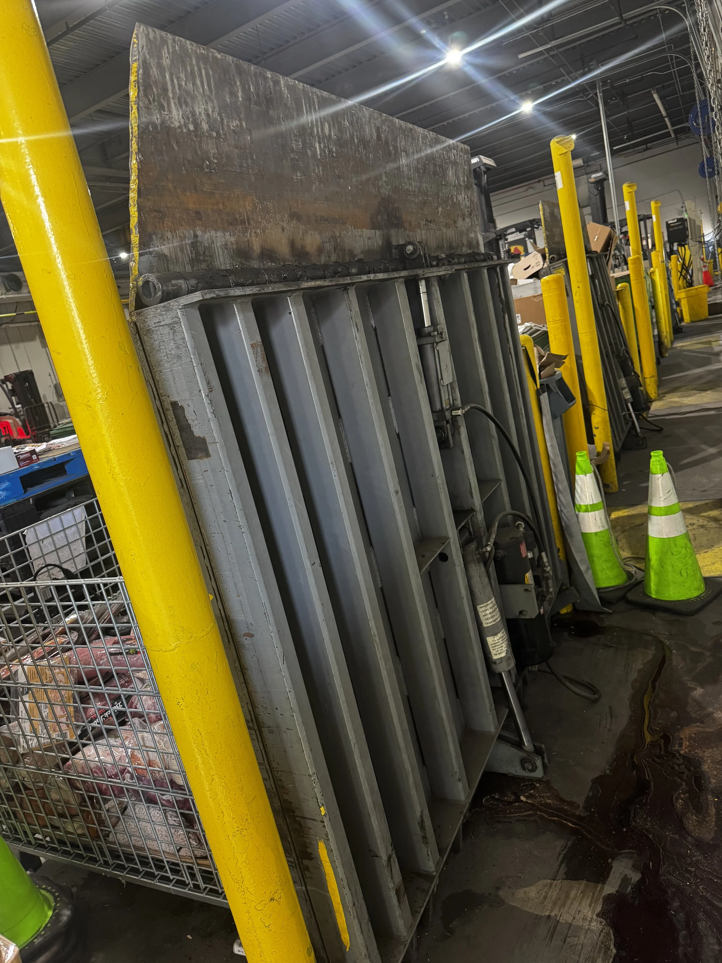 Dock leveler and loading dock equipment